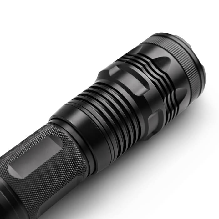 Lampe de poche laser à distance d'irradiation 2000M JG-LFL01